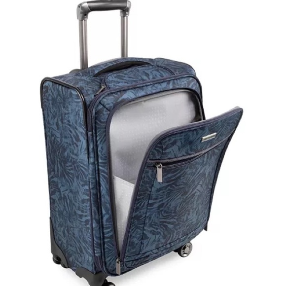 Ricardo Hardside Avalon 22.5" Lightweight Carry On Spinner Luggage suitcase - Picture 6 of 16